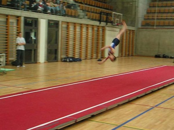 Photo 27 – Bernoise au Wankdorf (7 mai)