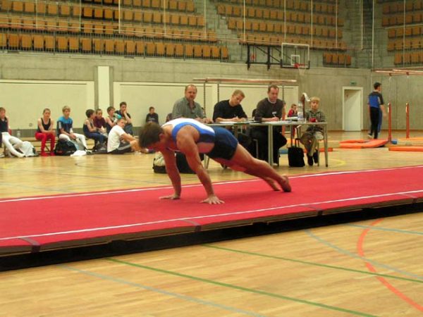 Photo 36 – Bernoise au Wankdorf (7 mai)