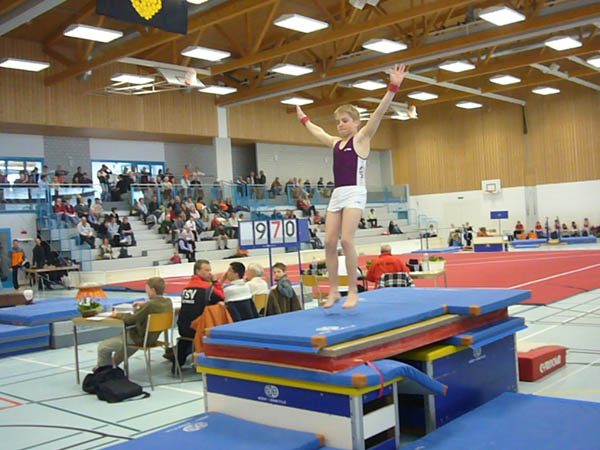 Photo 33 – Fribourgeoise et bernoise à Wünnewil (12 avril)