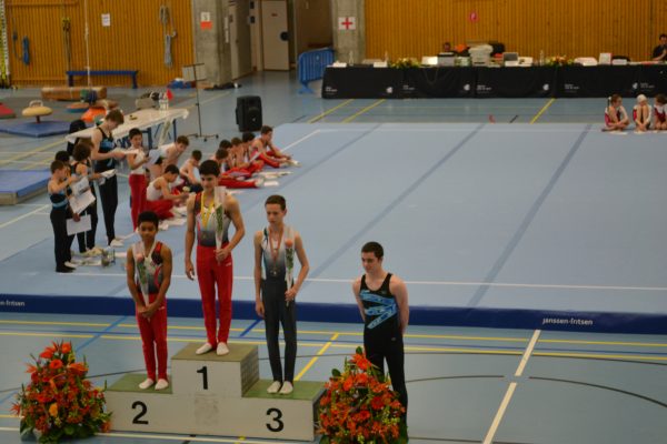 Photo 25 – Genevoise au Bois-des-Frères (2-3 mai)